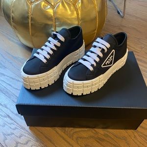 Prada logo lug platform sneakers